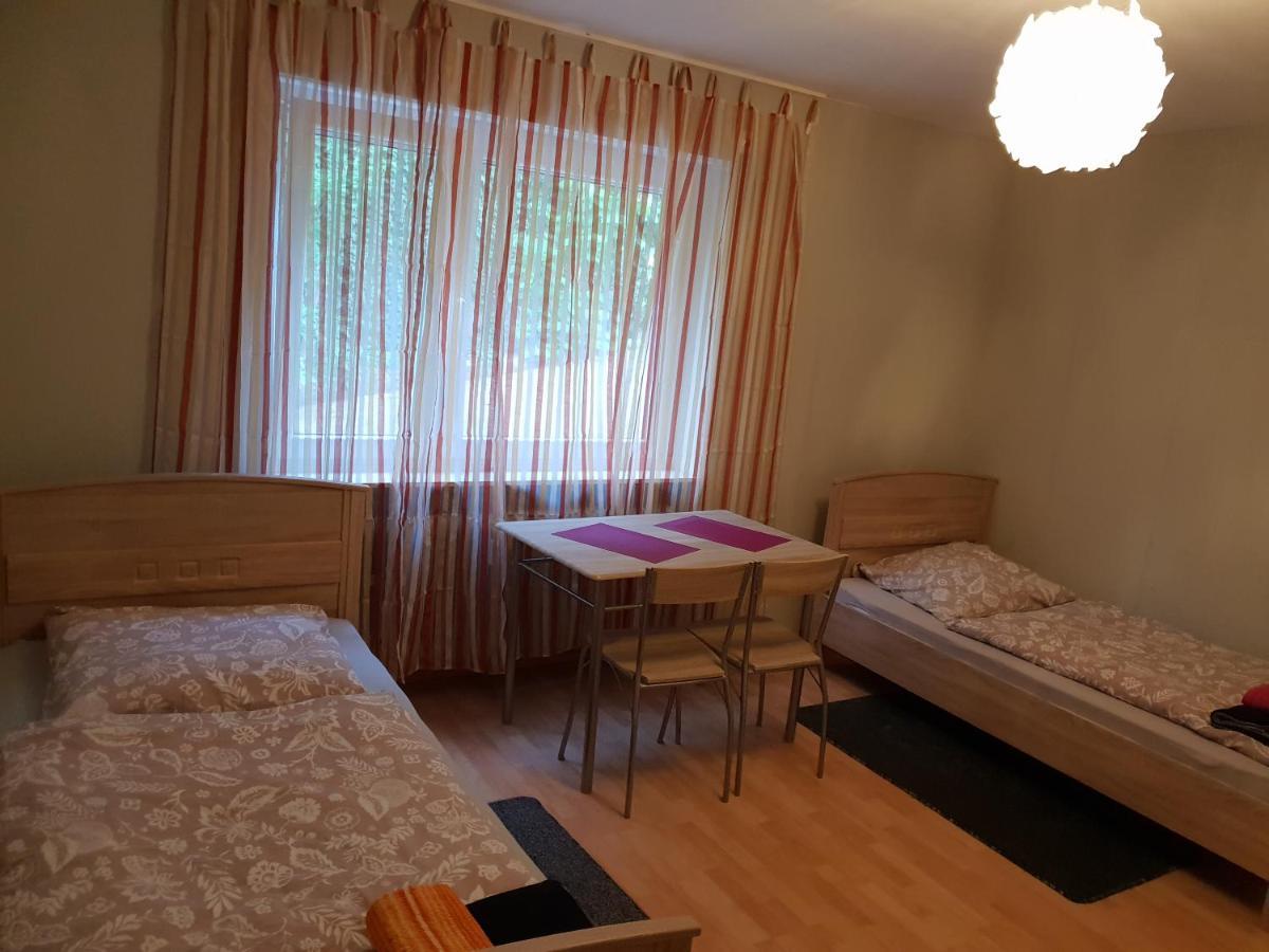 Workershome - Business Apartments - Monteurwohnungen Вертгейм Номер фото